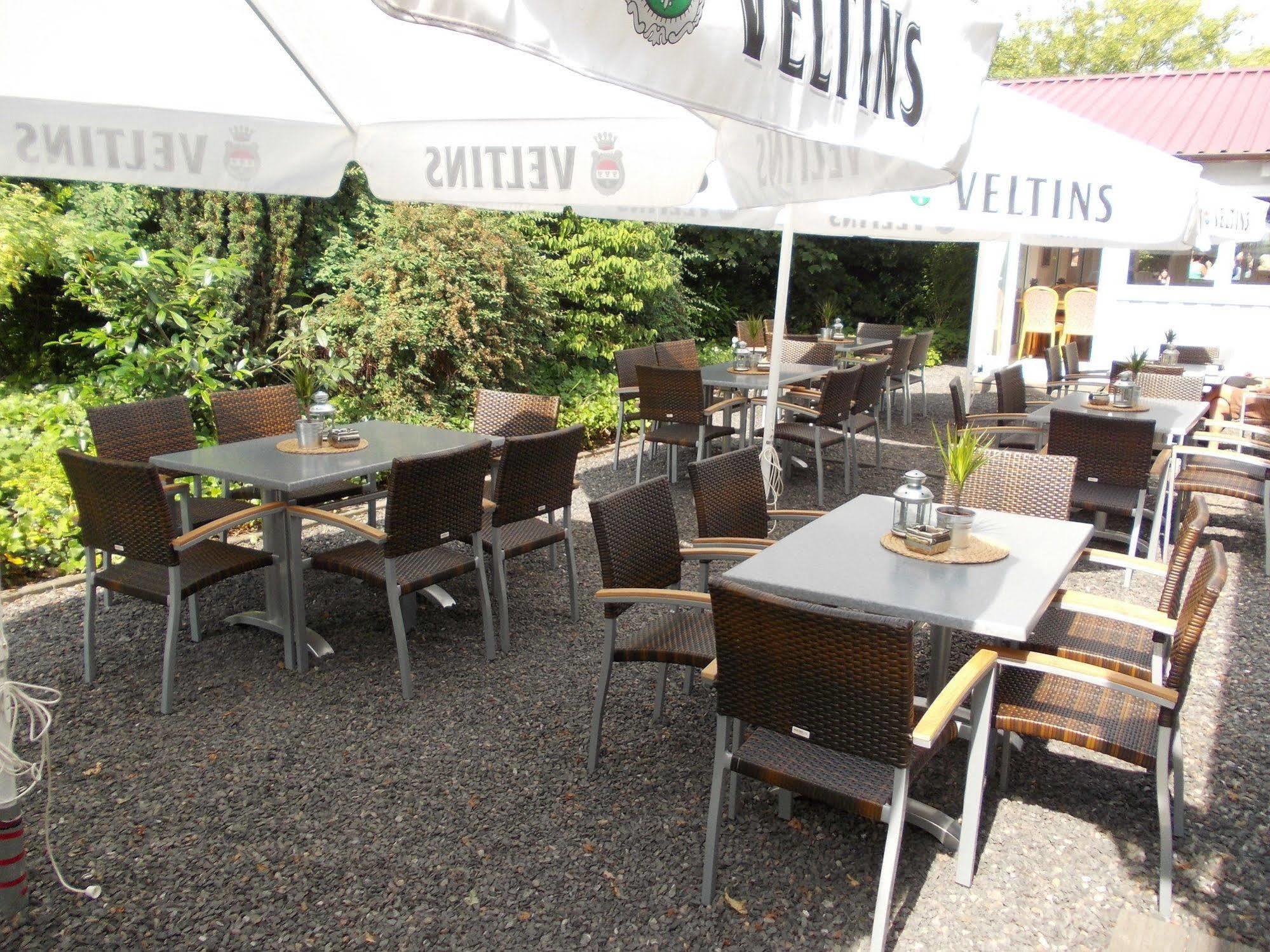 Maifeld Sport- Und Tagungshotel Werl Exterior photo